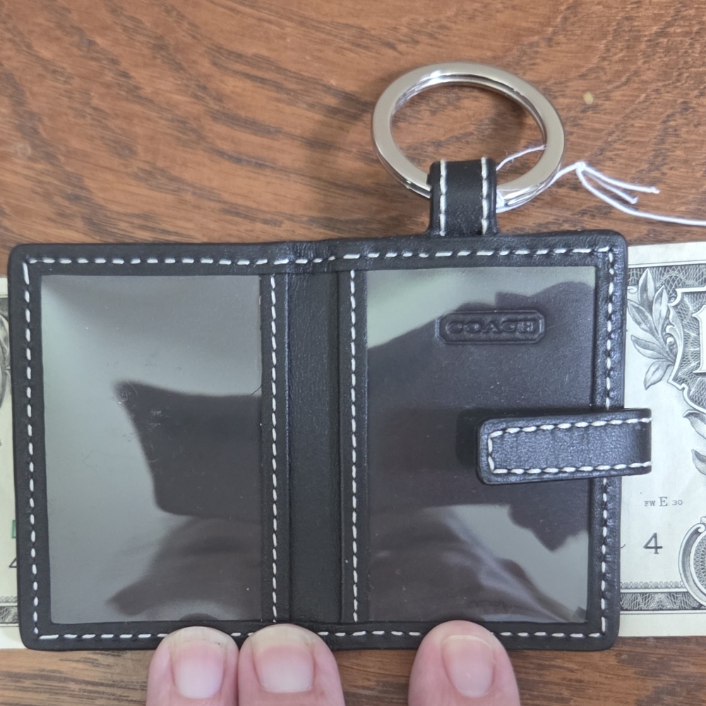 Coach Photo Album Keychain with Heart Charm NWOT - Picture 5 of 6